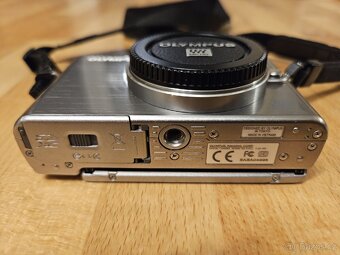 Olympus E-PL3 - 4