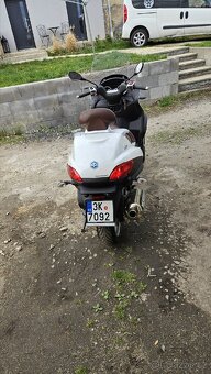 Piaggio MP3 500LT - 4
