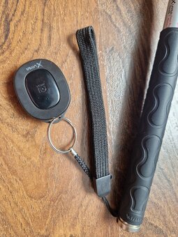 Selfie tyč Layer – Smart Phone Monopod s Bluetooth ovladačem - 4