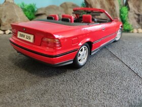 Prodám model 1:18 BMW 325i cabrio - 4