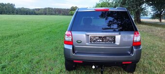 Land Rover Freelander 2.2 d4 - 4