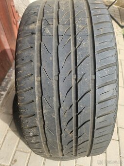 Letní pneu R18 235/40 Matador Hectorra 5mm dezén - 4