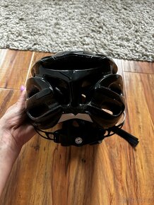 Cyklistická přilba Arcore - 4