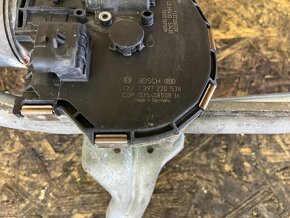 KOMPLETNÍ MOTŮREK STĚRAČŮ S TÁHLY BMW F10/F11 - 4