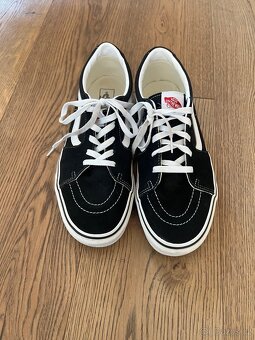 Krásné zánovní VANS vel. 45 - 4