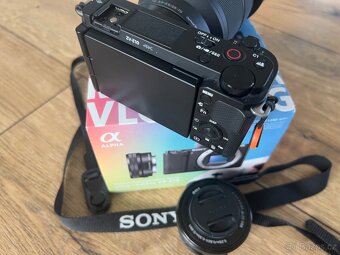 SONY ZV-E10 + 16-50 a 28-70 - 4