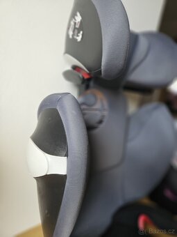 Cybex Solution M-fix Pepper Black 15-36 kg - 4