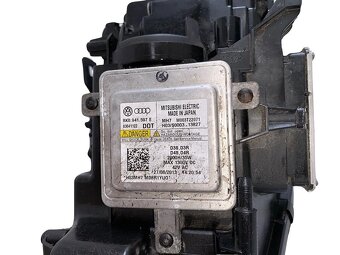 LED pravý bi-xenon xenon 8T0941006C Audi A5 8T facelift 2014 - 4