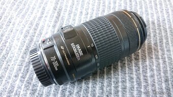 CANON EF 70-300mm f/4-5,6 IS USM - 4