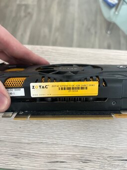prodám ram 32 gb DDR4 a grafickou kartu 560 ti OC - 4
