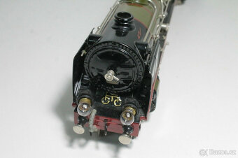 Fantastická parní lokomotiva Märklin Gauge 0, olivově zelená - 4
