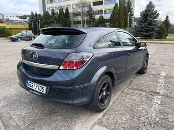 Opel Astra H 1.6 GTC - 4