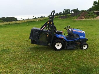 Iseki SXG 326 - 4