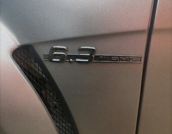 Mercedes-Benz C 63 AMG W204 WIDEBODY 379 kW 2009 - 4