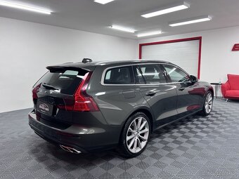 Volvo V60 2.0i T4 140 kW Automat 2020 57tkm Dph - 4