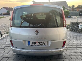 Prodám Renault Espace IV. Vůz s naftovým motorem 2.0DCi o vý - 4