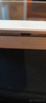 Apple iPad Air, 64GB - 4