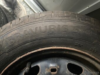 Plechové disky 14” 5x100 a letní pneu 165/70/R14 - 4