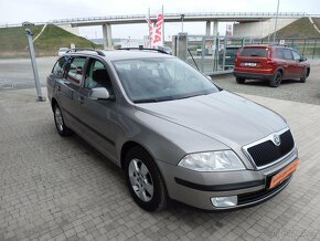 ŠKODA OCTAVIA 2 KOMBI 1.9 TDI DPF ROK 2009 SERVISKA PĚKNÁ - 4