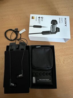 Sluchátka Sony XBA-N1AP - 4