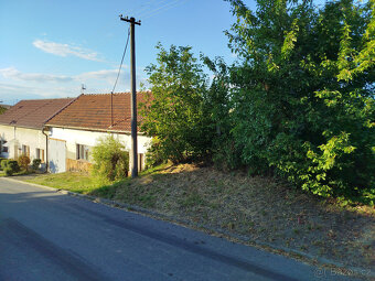 Stavební pozemek 842 m² v čisté přírodě Lubná u Kroměříže - 4