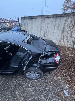 Škoda Superb 1 2,5V6 114kw - 4