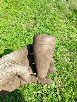 Stará  dřevěná  Hlavice  řadící páky - 4