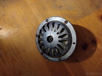 Klakson Jawa Pérák - 4