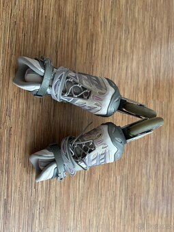 Kolečkové brusle ROLLERBLADE velikost 39. - 4
