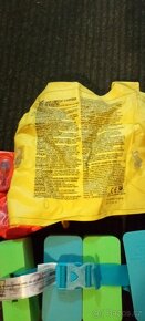 Plavecky pásek, rukávky, vesta - 4