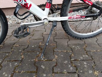 Leader Fox 24” juniorské kolo - 4