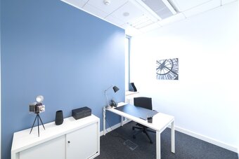 Coworkingový prostor v Regus River Garden - 4