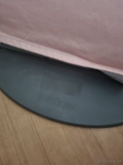 Houpátko lehatko BabyBjorn růžové - 4