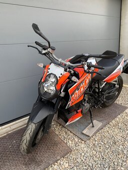 KTM Super Duke 990 SERVISNÍ KNÍŽKA - 4