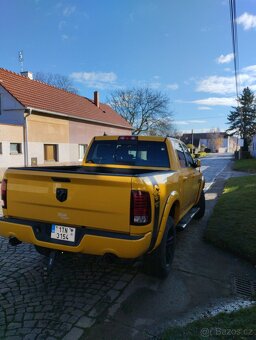 Dodge Ram 5.7 Hemi 52000KM najeto - 4