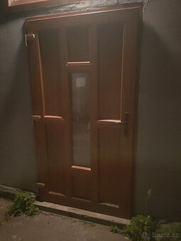 Plastové dvere v dobrem stavu - 4
