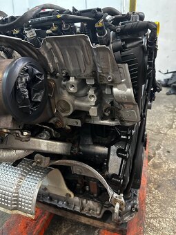 Motor CHHB Škoda VW - 4