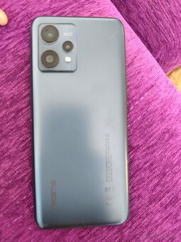 Realme - 4