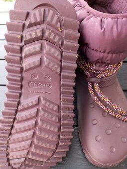 Sněhule Crocs vel.W10(41,5cm) - 4
