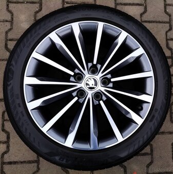 Disky originální Škoda Karoq 5x112 R18 Trinity - 4