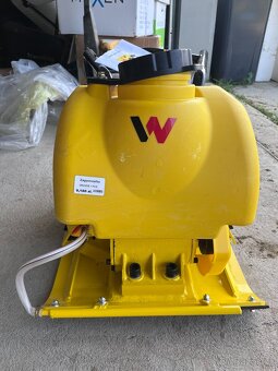 PRODÁM NOVOU vibrační desku Wacker Neuson L6T 65FG45 - 4