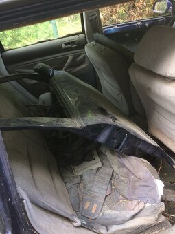 Volkswagen PASSAT B5 1.9 TDI - díly nebo celé - 4