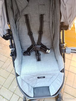 Valco snap ultra Tailor made šedý, pěnová kola - 4