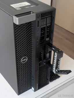 DELL Precision 7820 - 128GB RAM, NVIDIA GTX 1080 8GB, hezký - 4