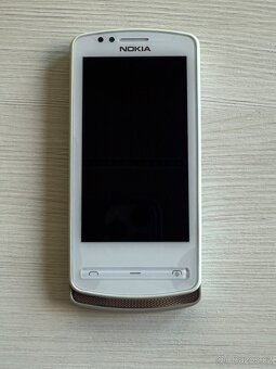 NOKIA 700 Silver/White - 4