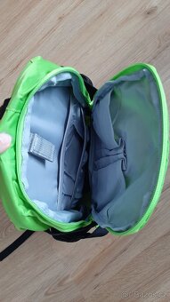 Cyklistický batoh NOVÝ - KILPI OLTEN 10-U Světle zelená - 4