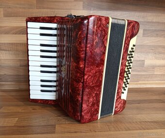 Akordeon (harmonika, heligonka) Delicia Lignatone - 4