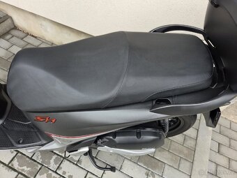 HONDA SH 125i Sport, start-stop, ABS
 - 4