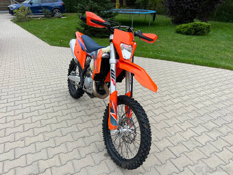 KTM 450 EXC-F rv.2022 1 majitel. stav nového stroje 51 mth - 4