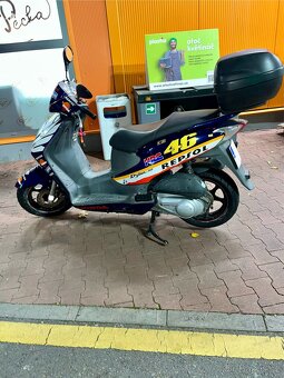 Prodám skútr Honda Dylan 150 - 4